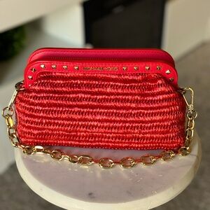 Beautiful Michael Kors purse with gold accents/handle + removable straps.